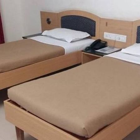 Hotel Sheetal Palace Pune Eksteriør billede